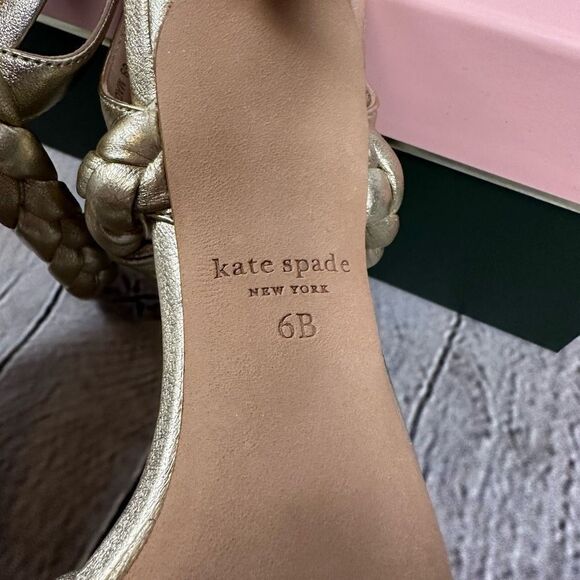 Kate Spade Saffron Heels Sandals Metallic Gold Braided in Pale Gold 6B NWT - Picture 5 of 6